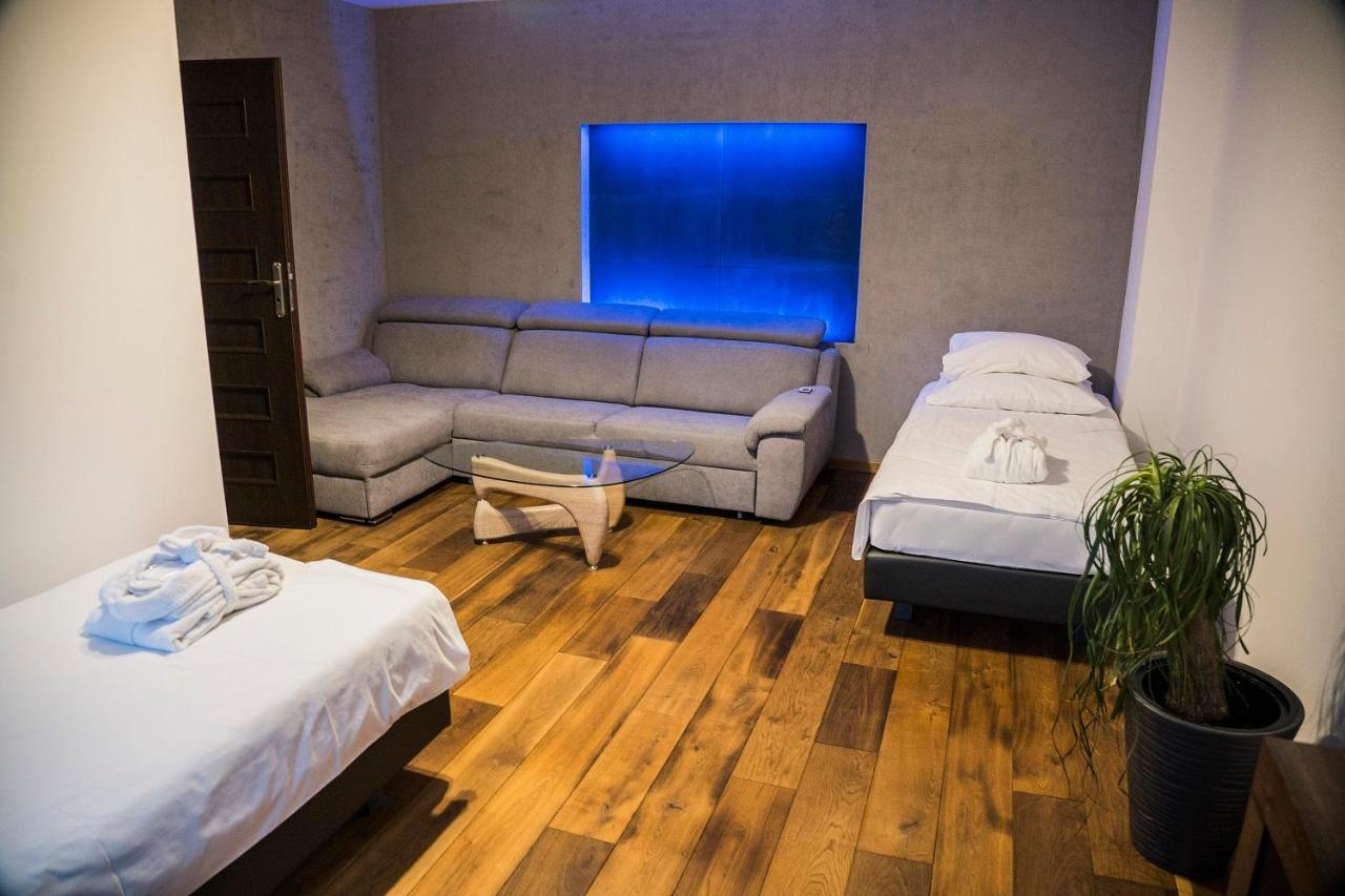 Apartamenty Korona Krosno Exteriér fotografie