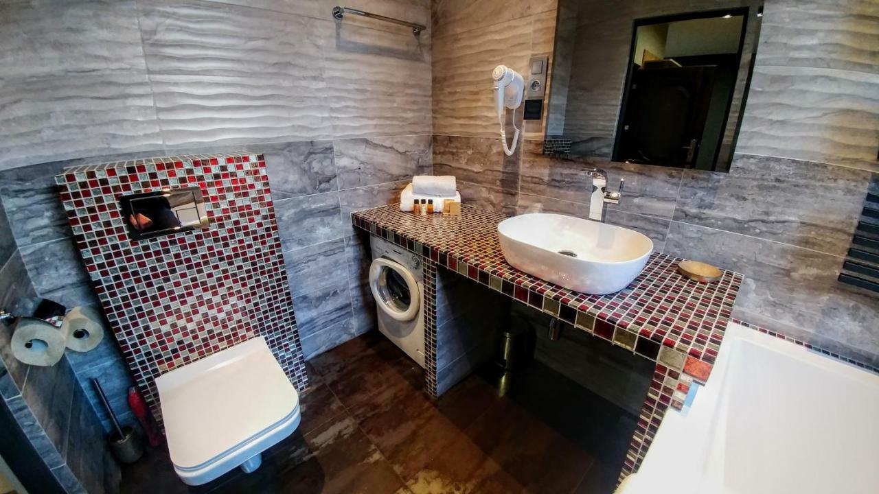 Apartamenty Korona Krosno Exteriér fotografie