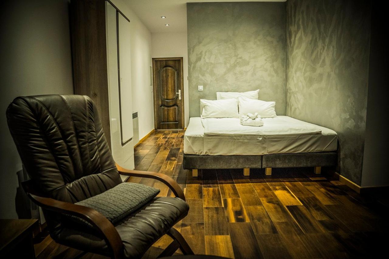 Apartamenty Korona Krosno Exteriér fotografie